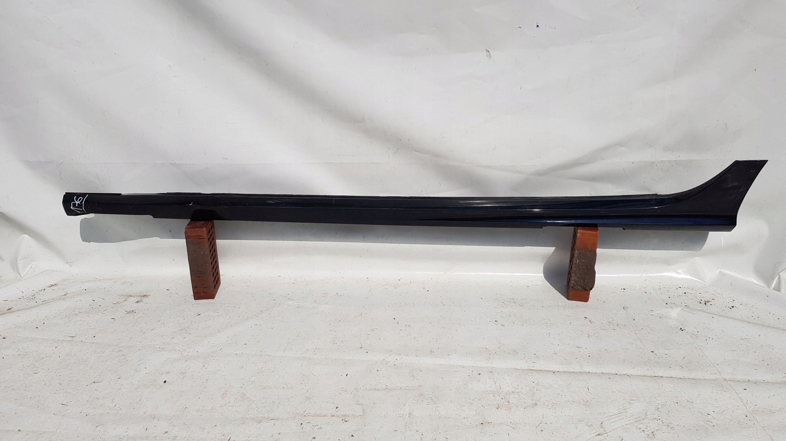 ПОРІГ НАКЛАДКА AUDI A6g РЕСТАЙЛІНГ 15-18 ЛІВА Rs6