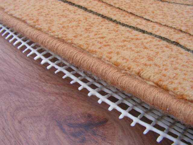 DYWANY ŁUSZCZÓW MATA ANTYPOŚLIZGOWA 100 cm ^*Q1755 Długość 10 cm