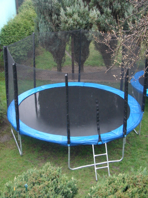 Siatka zewnętrzna do trampoliny 13Ft 396-404cm,8sł EAN (GTIN) 5908258405446