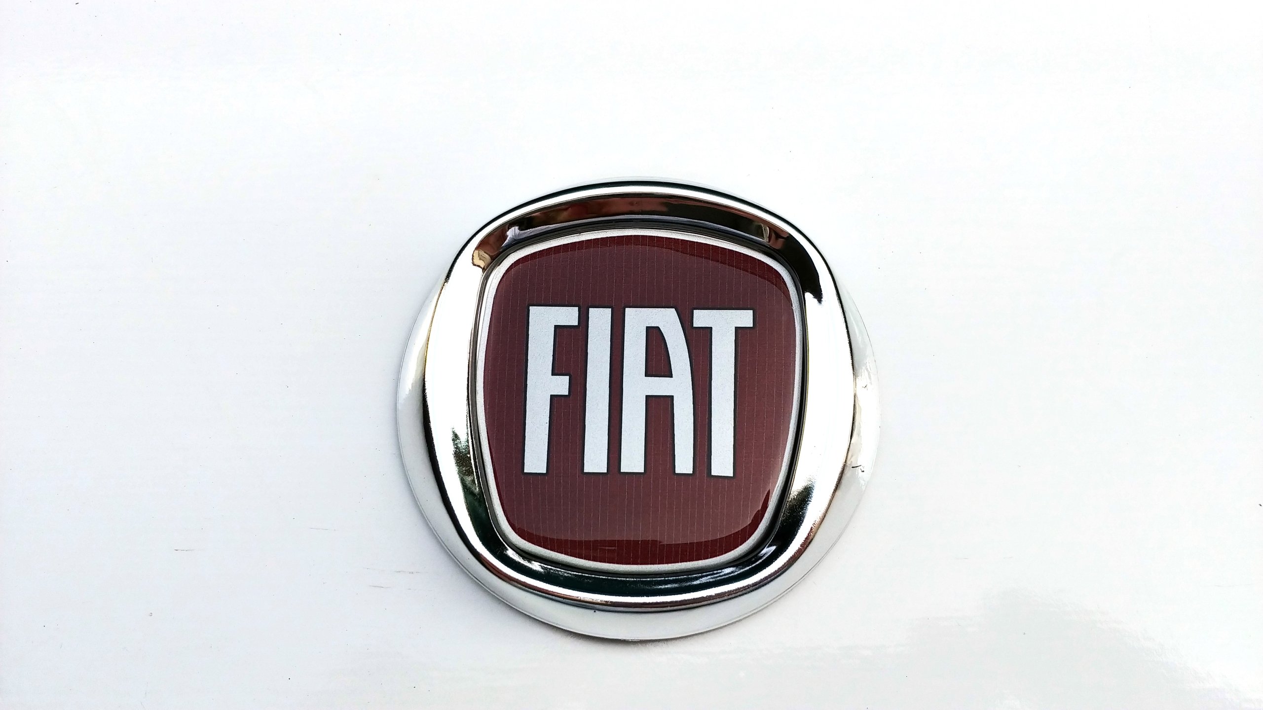 EMBLEMAT ZNACZEK FIAT 85 MM PUNTO PANDA 7549976424