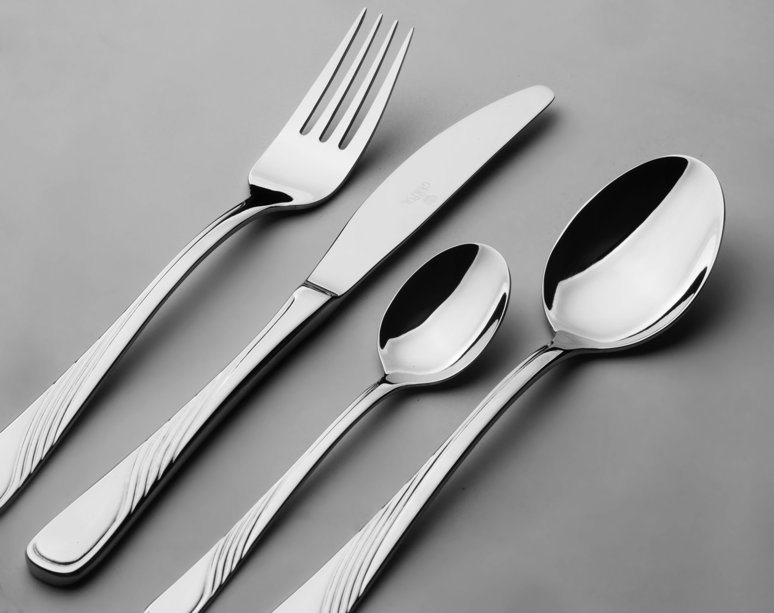 GERPOL 24 x SZTUĆCE NIERDZEWNE VIOLINO FALA ZESTAW KOMPLET 6 OSÓB PREZENT Liczba elementów w zestawie 24