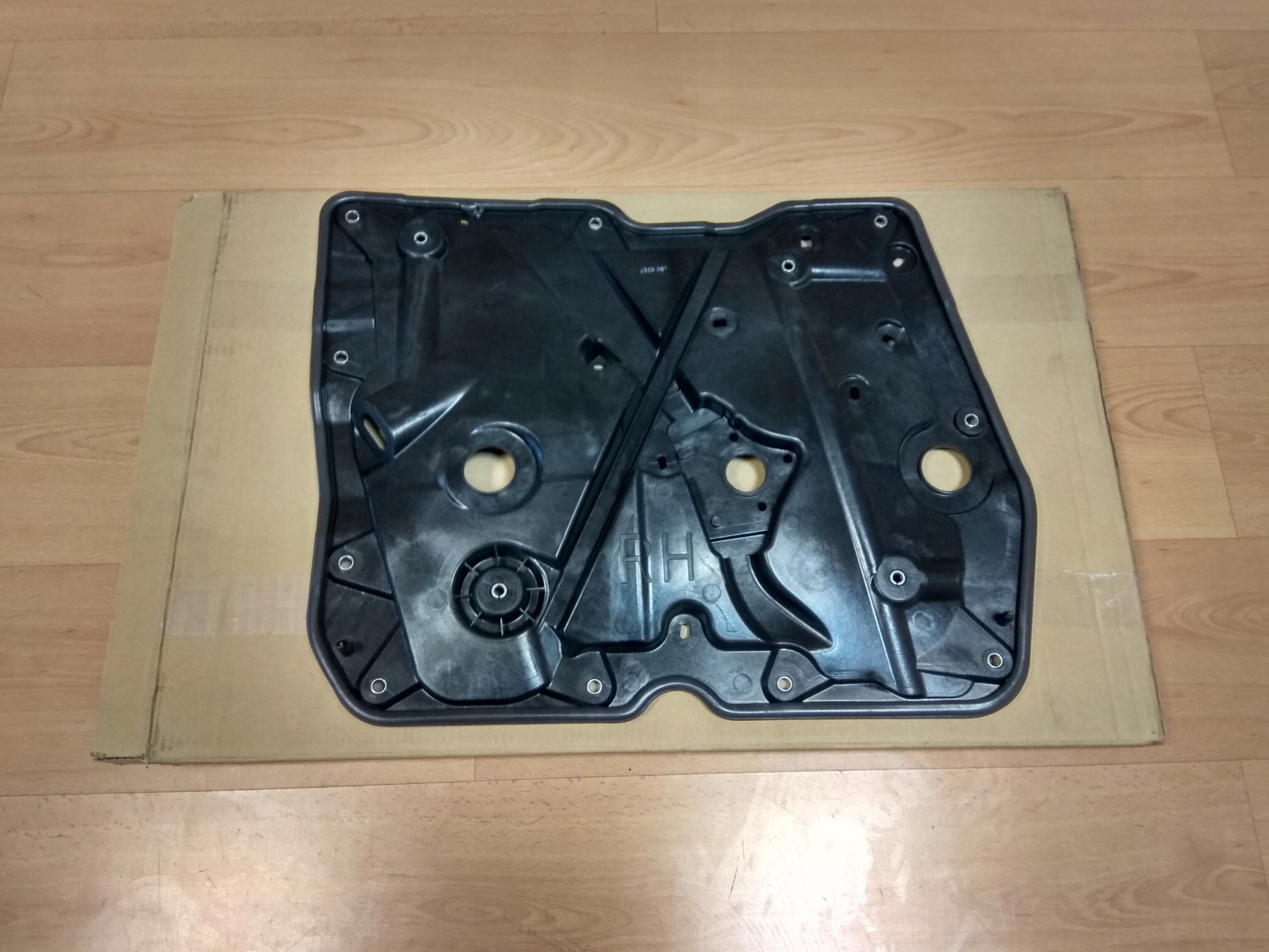 NISSAN MURANO Z51 08 16 WYGLUSZENIE DRZWI PP ASO Car type Passenger cars