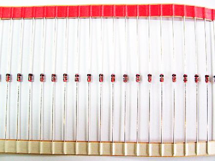 

Dioda impulsowa 1N4148 DO-35 Fsc 100szt.