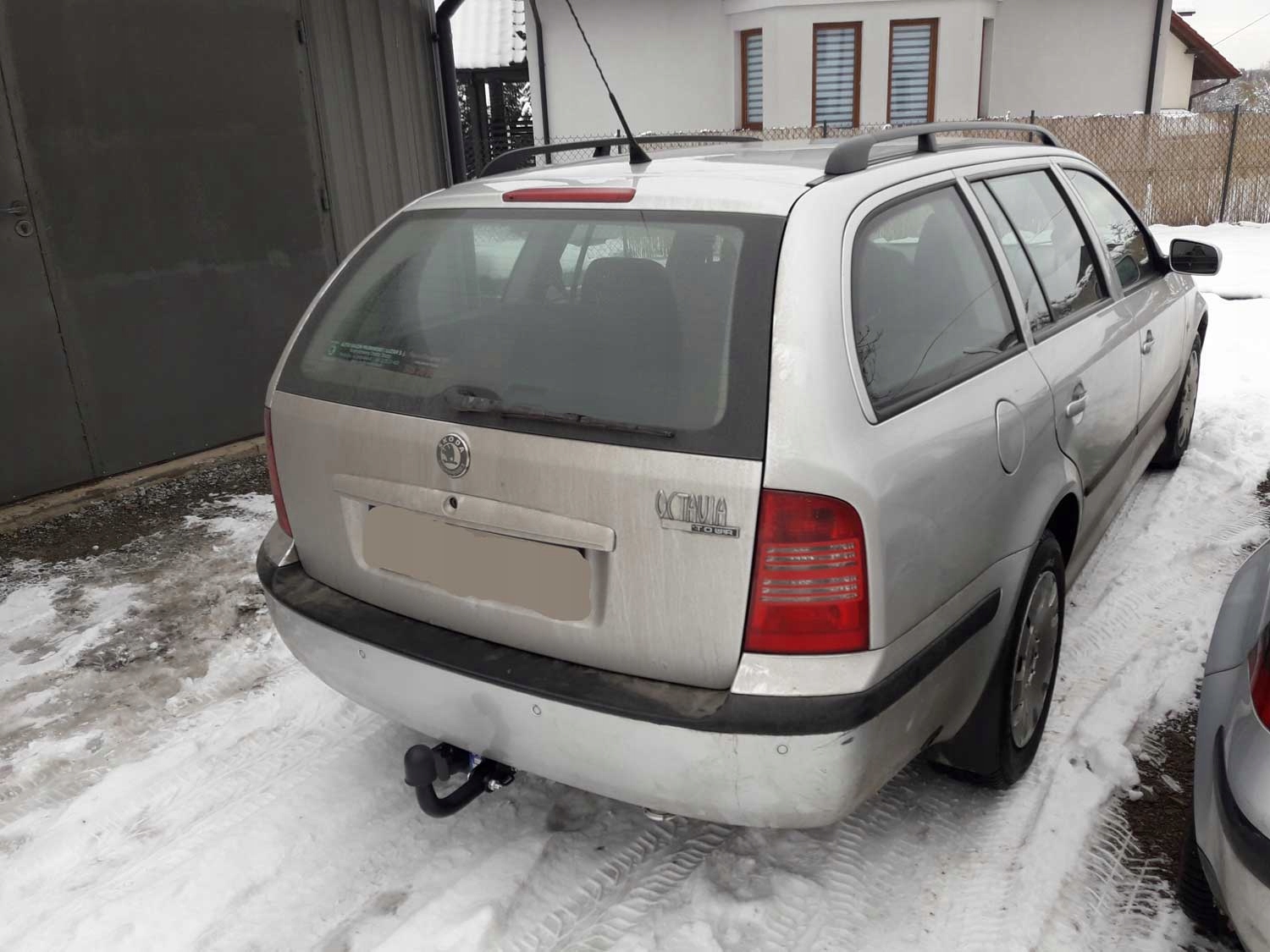 HAK HOLOWNICZY SKODA OCTAVIA I 1 1996r-2010r+TOUR Numer katalogowy producenta Z/005