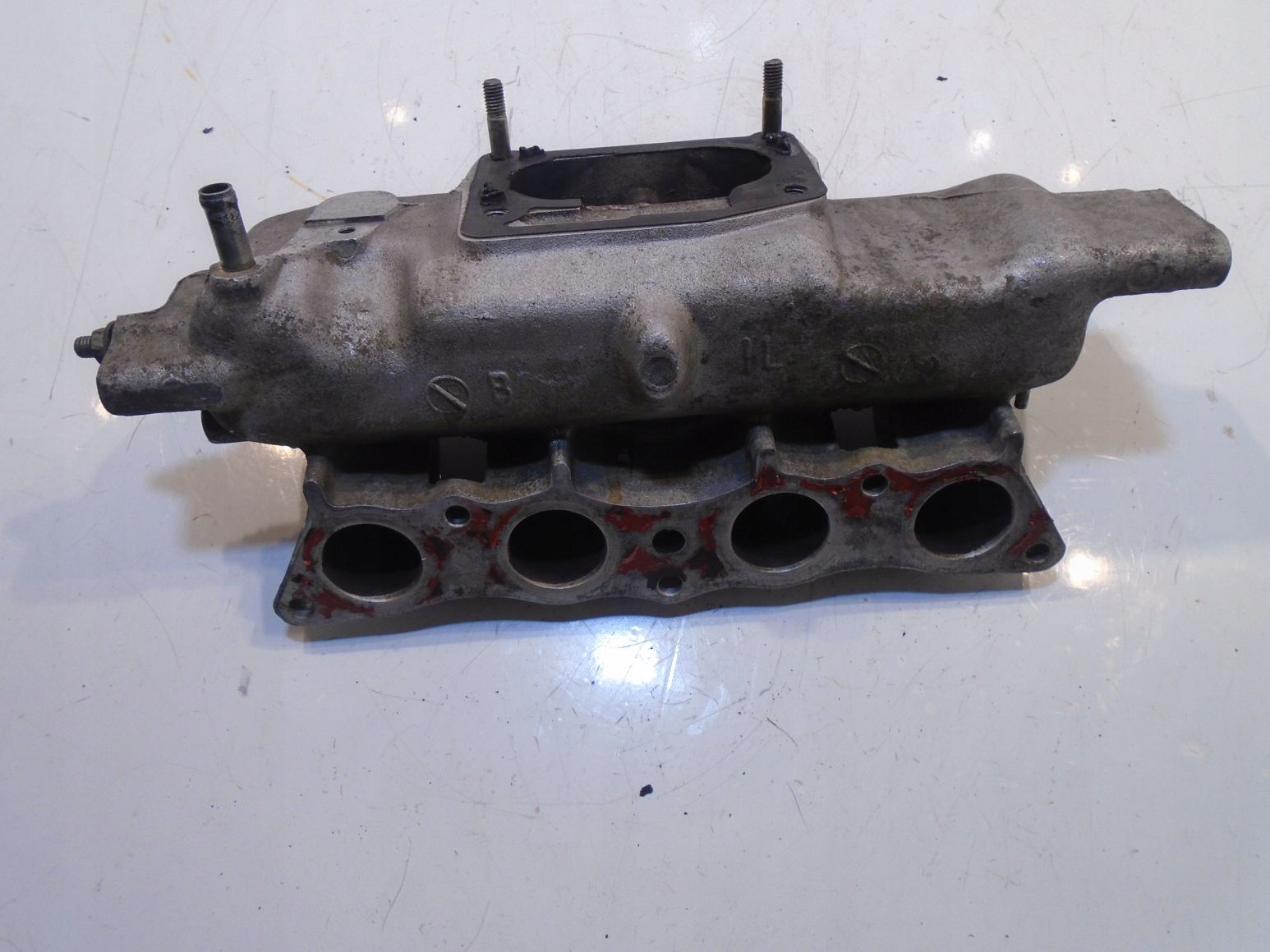 intake manifold KIA SPORTAGE and 2.0 16V