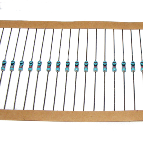 

Rezystor opornik met 0.5W 39Kohm 1% x25