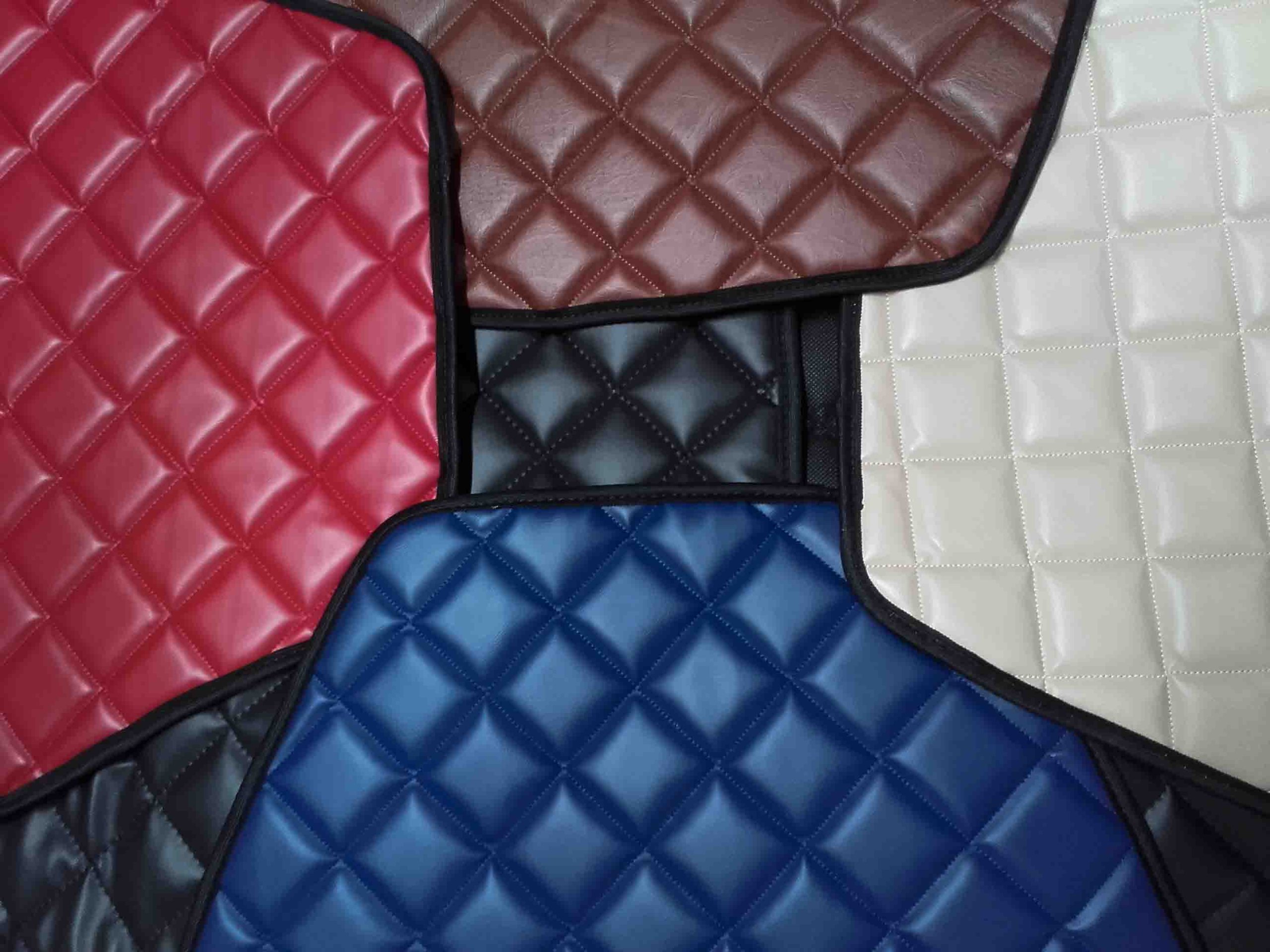 КОВРИКИ СТЕГАНЫЕ КОЖА SCANIA G ПОСЛЕ 2009 Г. ТОРГОВЫЙ АВТОМАТ