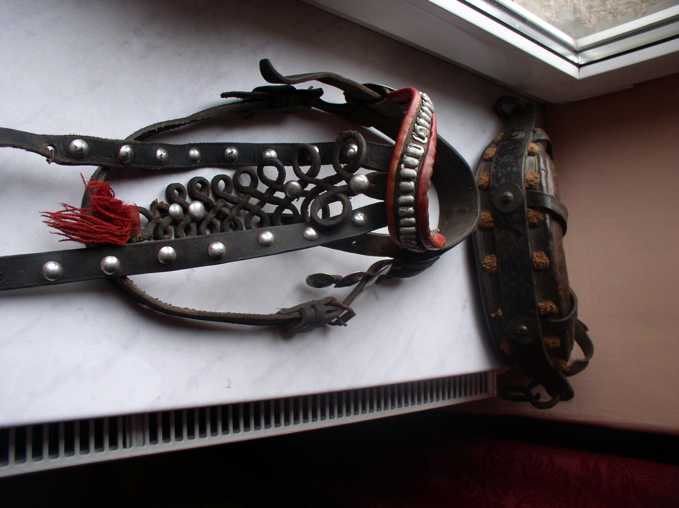 Ozdobna Uprząż Końska Do Jazdy Wierzchem OGŁOWIE...UPRZĄŻ DLA KONIA...XIX WIEK - 7204499912 - oficjalne archiwum