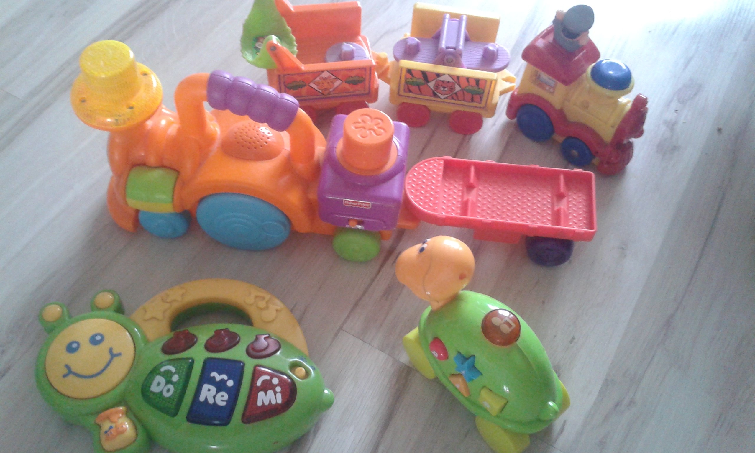 Zabawki Interaktywne Pociąg Fisher Price I Inne