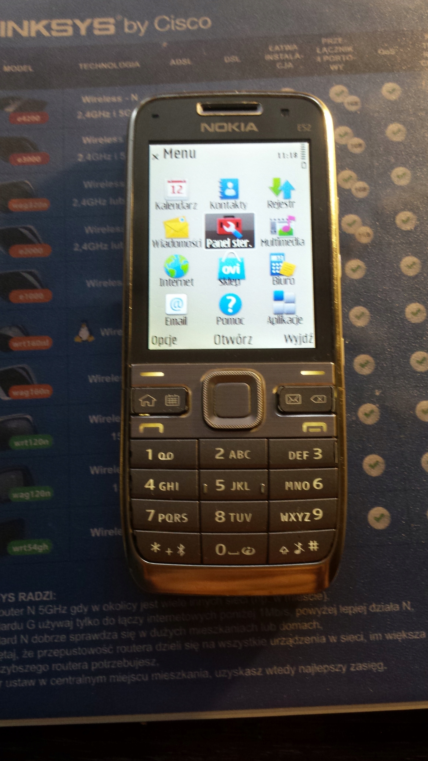 Nokia e52 не слышно