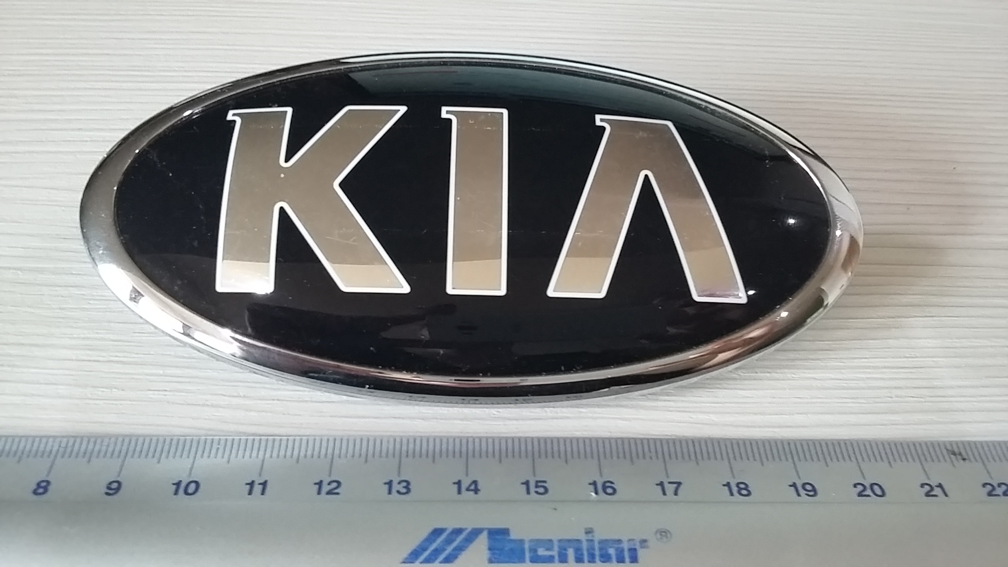 Шильдики спортейдж. Шильдик Kia Sportage 4x4. Задняя эмблема Kia Sportage 2 размер. Киа Спортаж логотип. Шильдик Спортейдж 3.