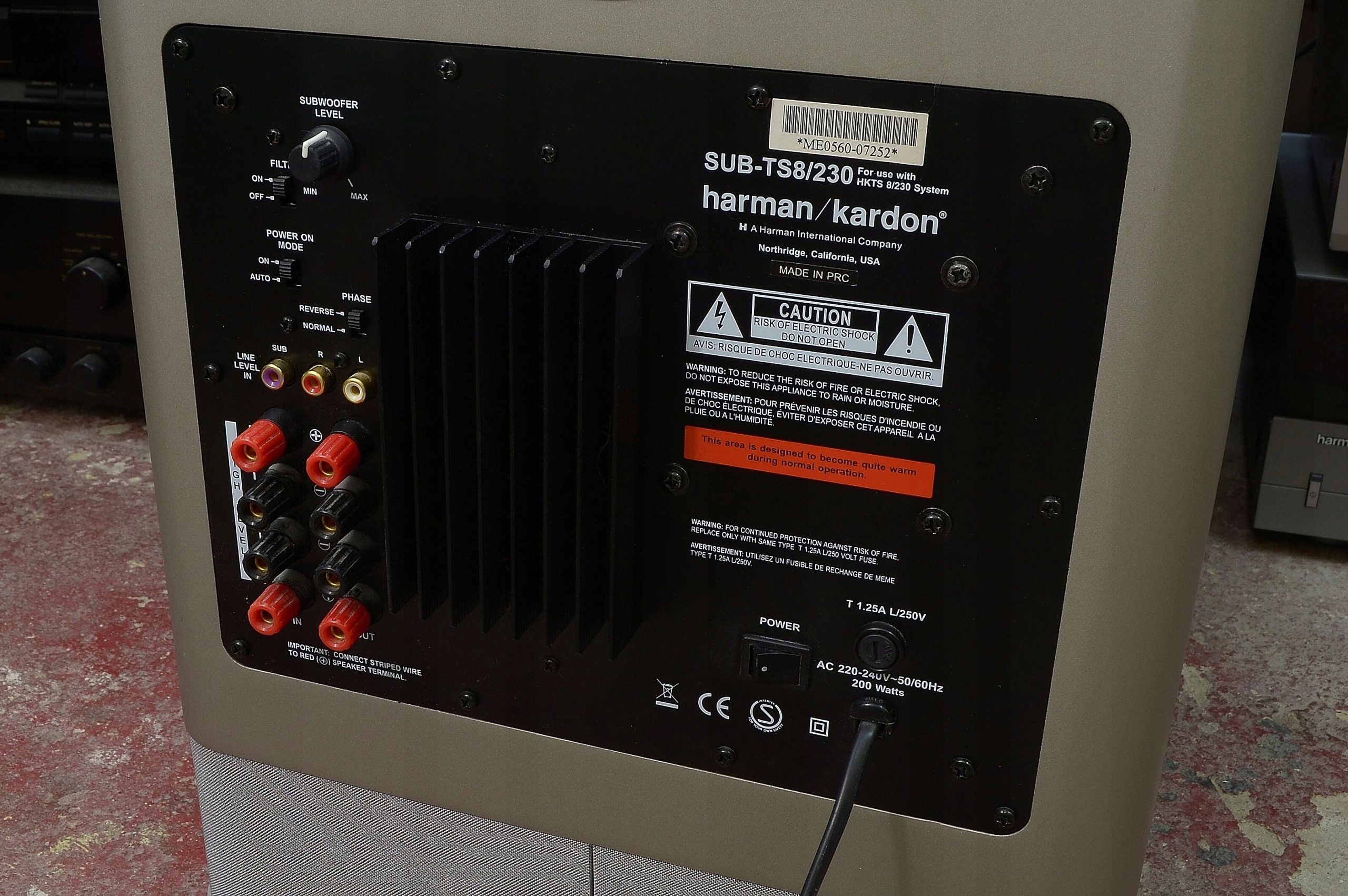 Harman Kardon SUB TS8/ 230 Subwoofer Aktywny 7578880571 oficjalne