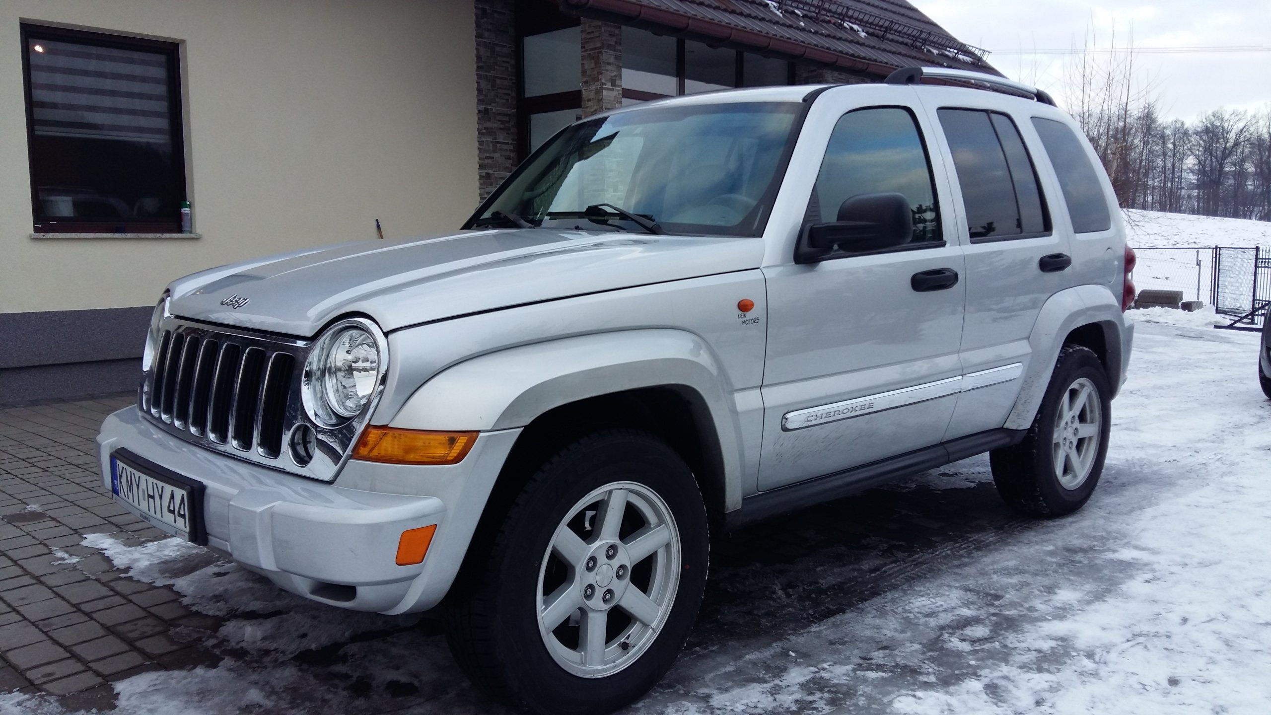 Jeep Cherokee KK 2.8 CRD. Jeep KJ. Jeep KJ салон. Jeep KJ брызговики.