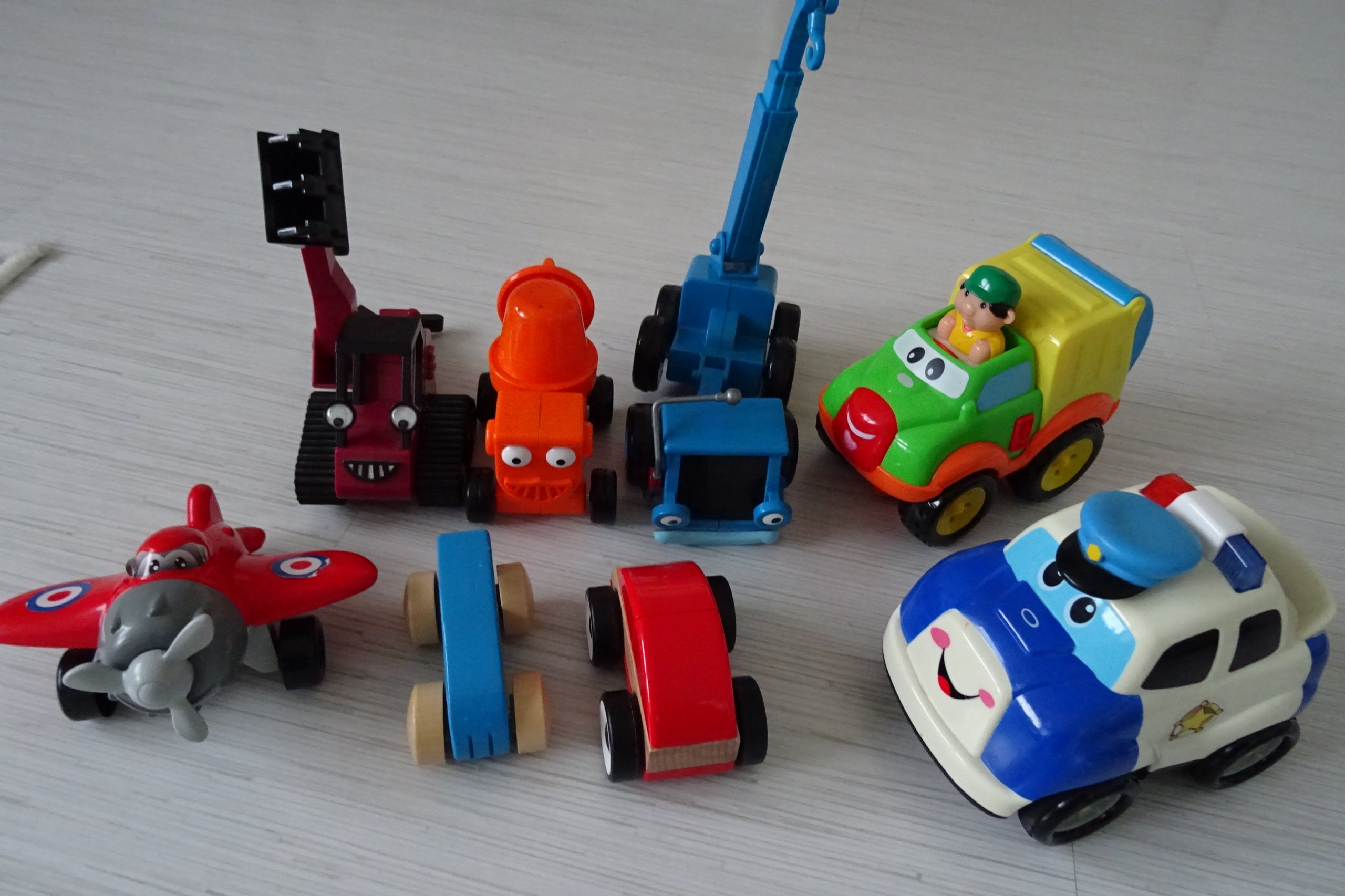Auto Policja Z Napędem Bob Budowniczy Koparka Beto 7181956946 Auto Policja Z Napędem Bob Budowniczy Koparka Beto 7181956946