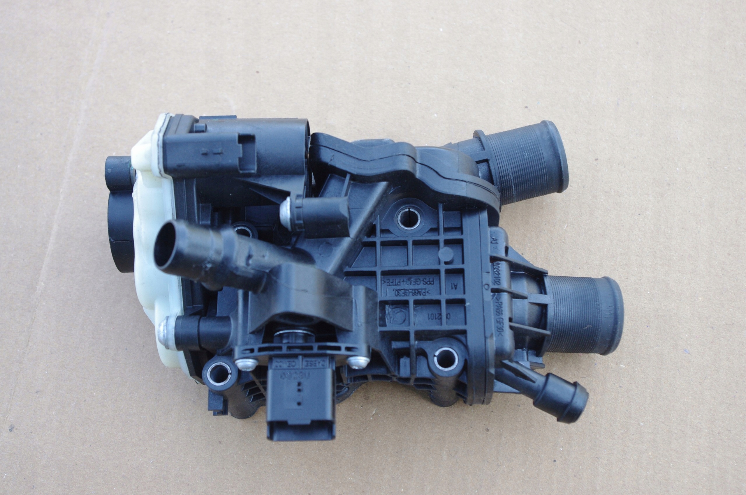 Termostat Citroen, Peugeot, Ford 9804160380 - 7428921290 - oficjalne ...