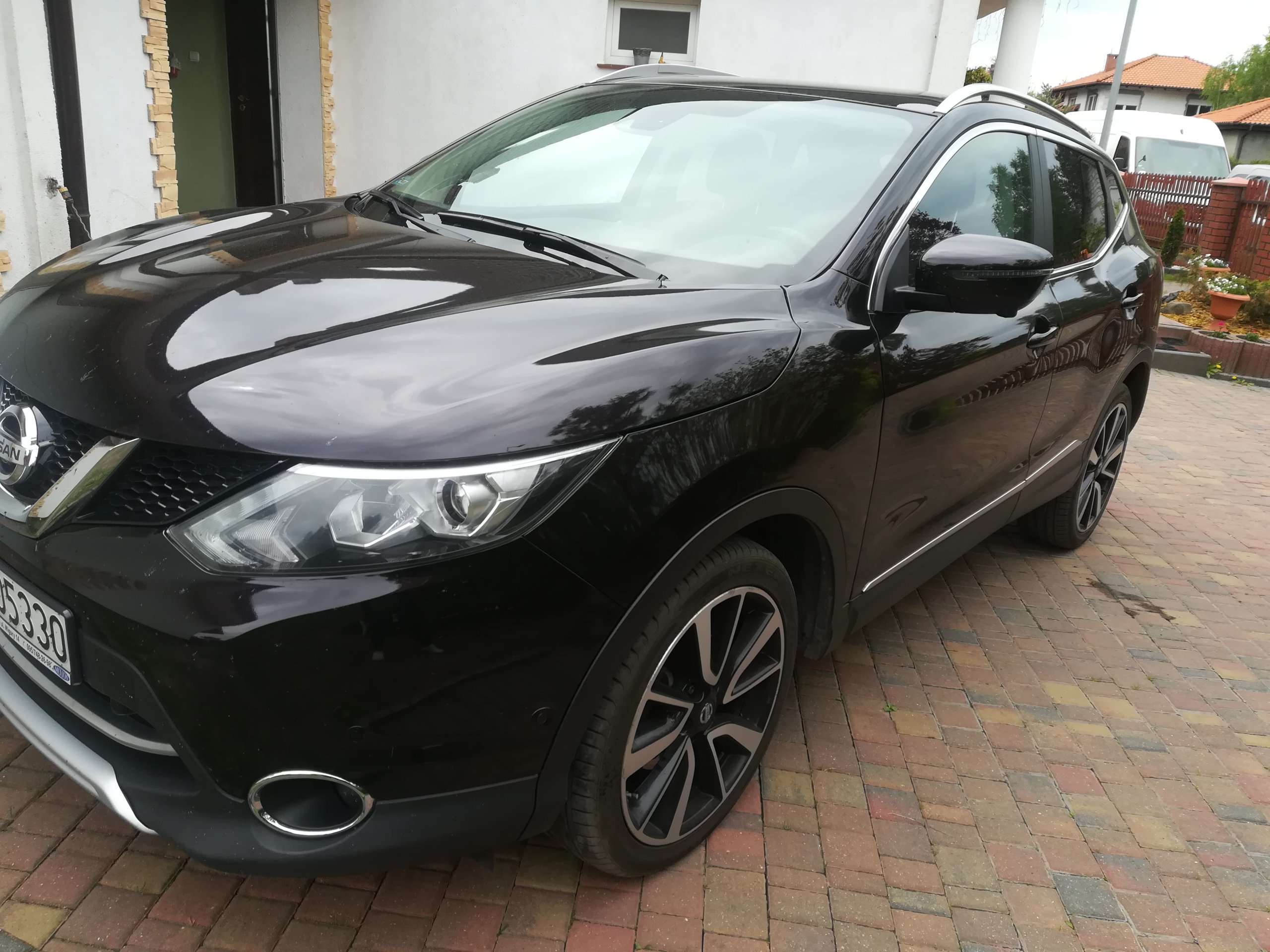 Nissan Qashqai 1,6 DIGT Panorama,Navi 163 KM - 7345350014 - oficjalne ...