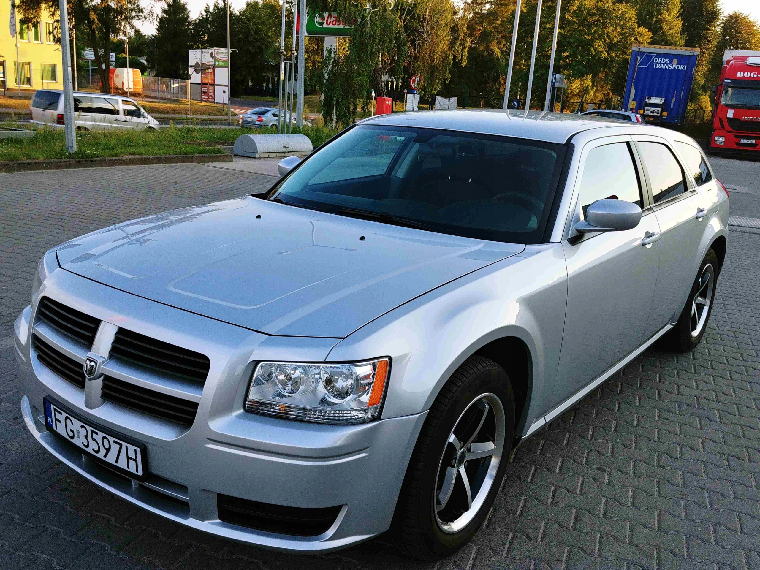 Chrysler 300c аналог dodge