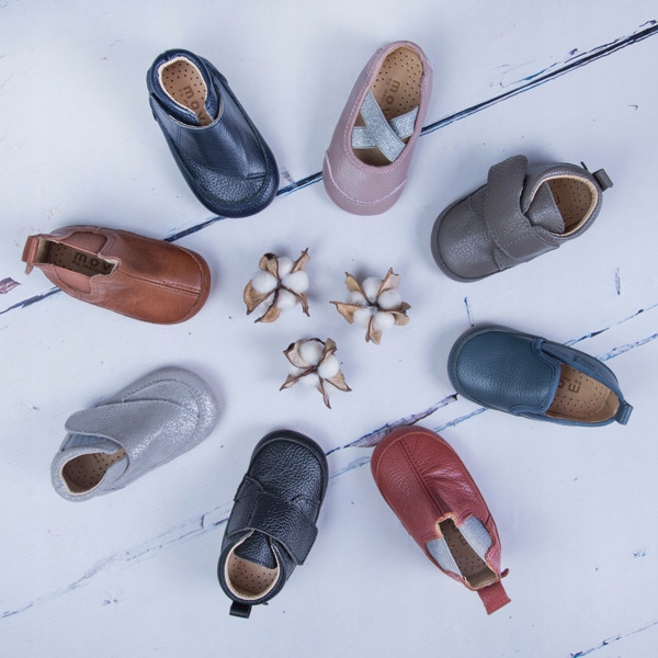 MELTON Buty 6 m-cy, Kapcie skÃ³rzane GWIAZDKI DÅ‚ugoÅ›Ä‡ wkÅ‚adki wew. 12 cm
