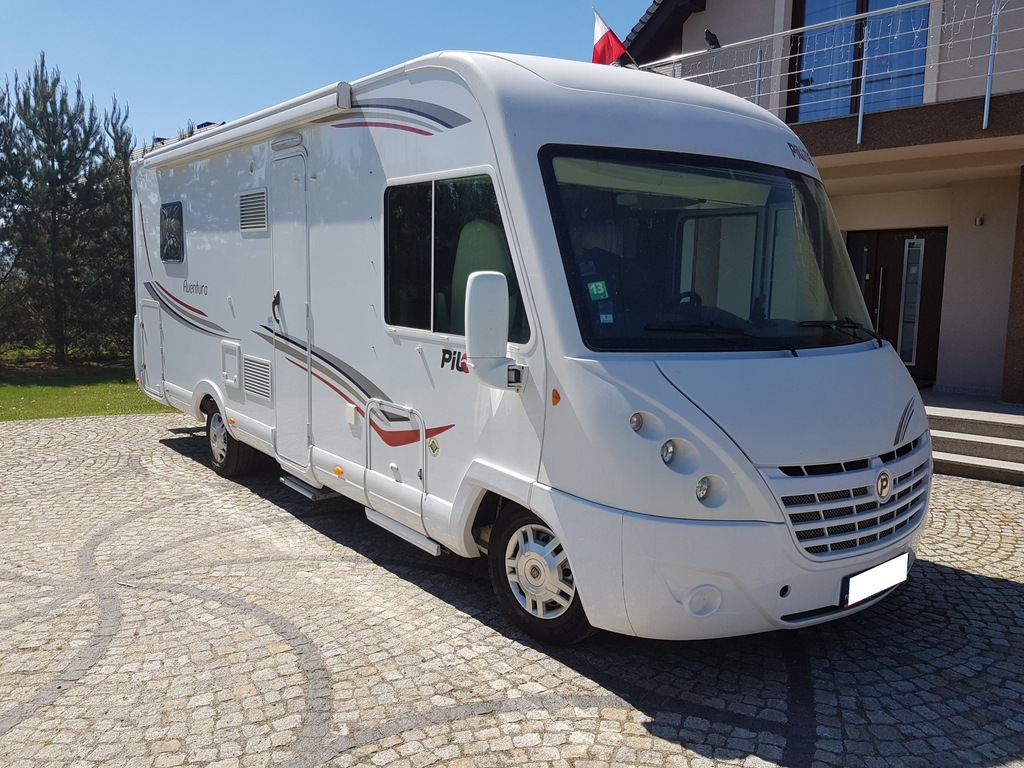 KAMPER CAMPER AVENTURA PILOTE 2012 NA 5 OSÓB