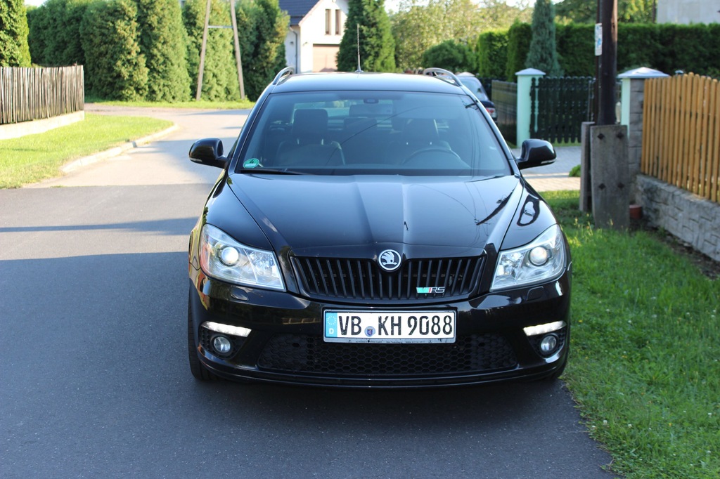 SKODA OCTAVIA 2 FL RS