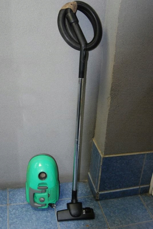 ODKURZACZ ELECTROLUX XIO Z1030 1400W 7682911483 oficjalne archiwum