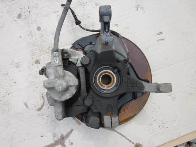 Zwrotnica prawa OPEL CORSA D 1.3 cdti