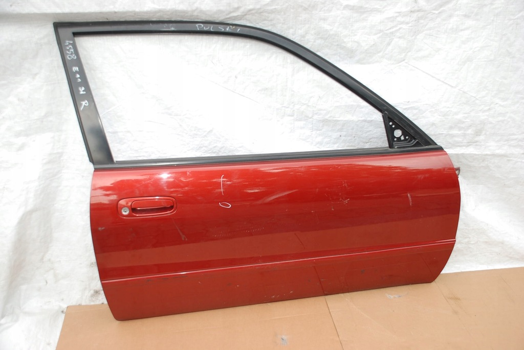 TOYOTA COROLLA E11 3d 97-01 DRZWI PRAWE
