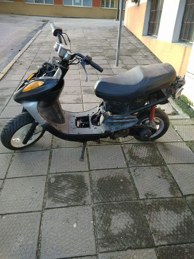 Motorower Zipp  Bt49qt-6
