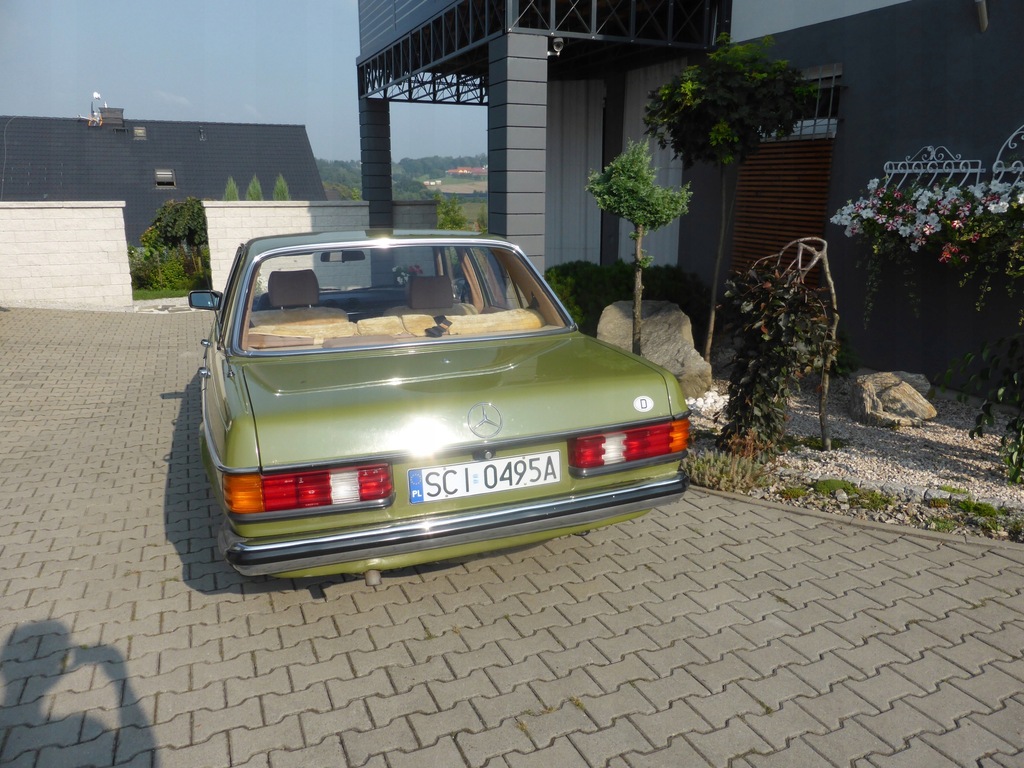 Mercedes Beczka W 123 200E . Klasyk 1980 r 7530516997