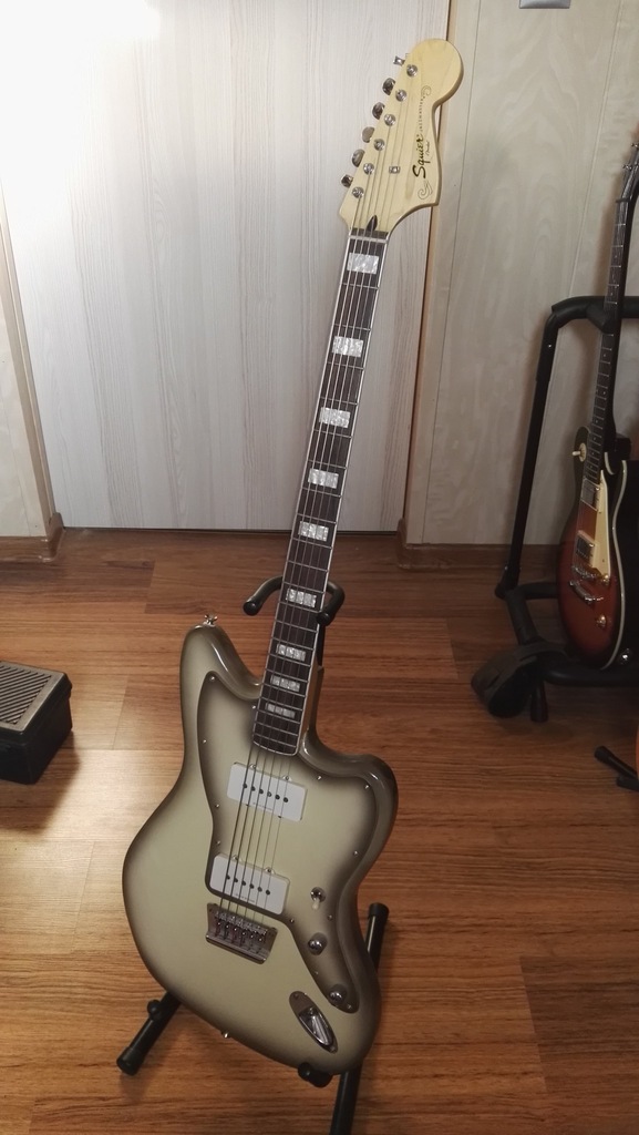 Fender Squier Vintage Modified Jazzmaster Baritone