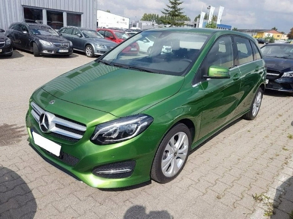 Mercedes-Benz B180 D 7G-DCT Urban, 2017r., Automat - 7713633975 ...