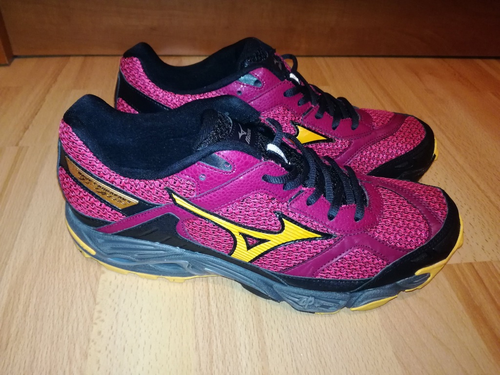 Mizuno dynamotion 2025 fit x10