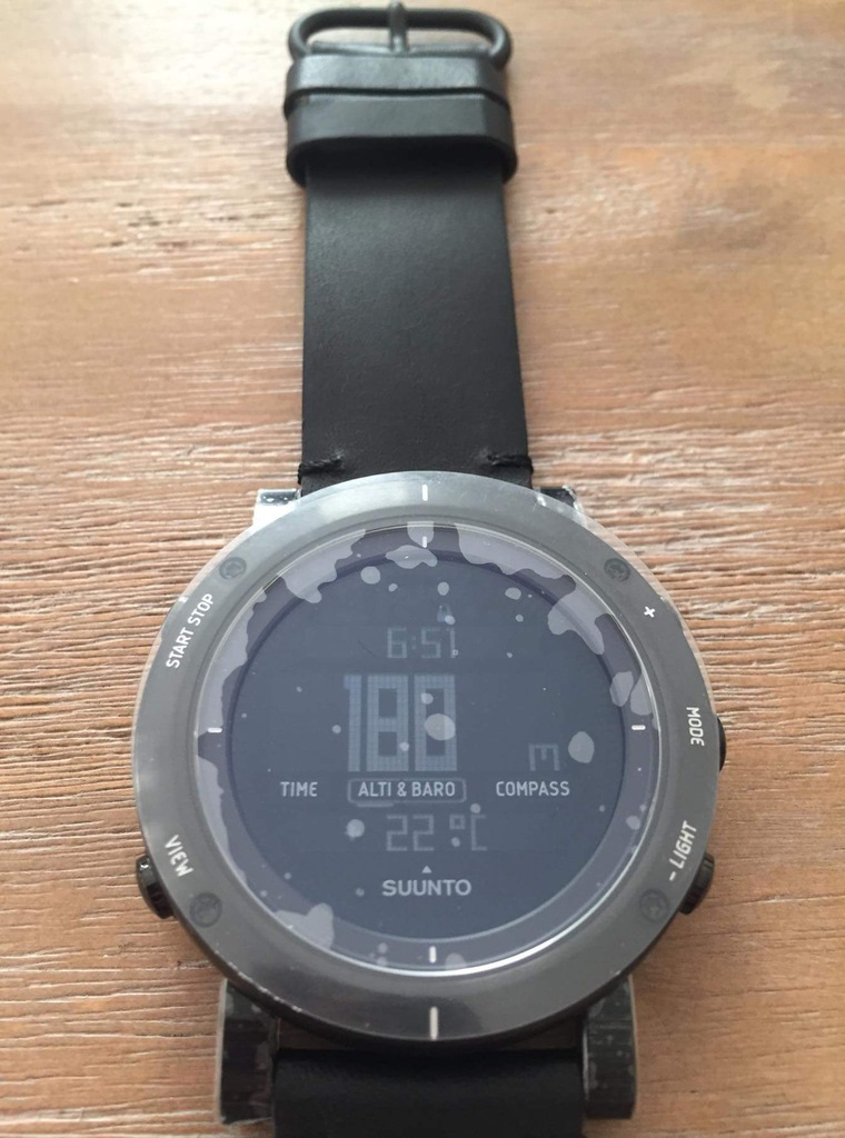 suunto essential all black