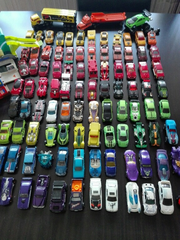 Hot wheels 100 sztuk różne używane
