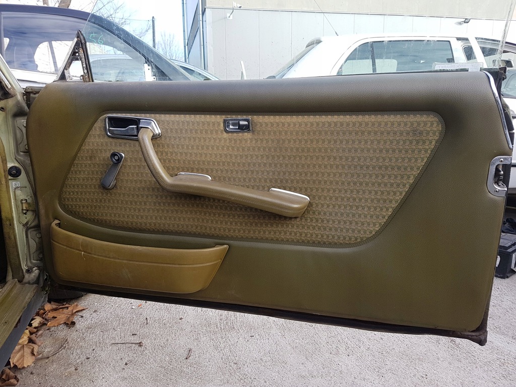 Tapicerka drzwi Mercedes W123 Coupe 280CE PK20