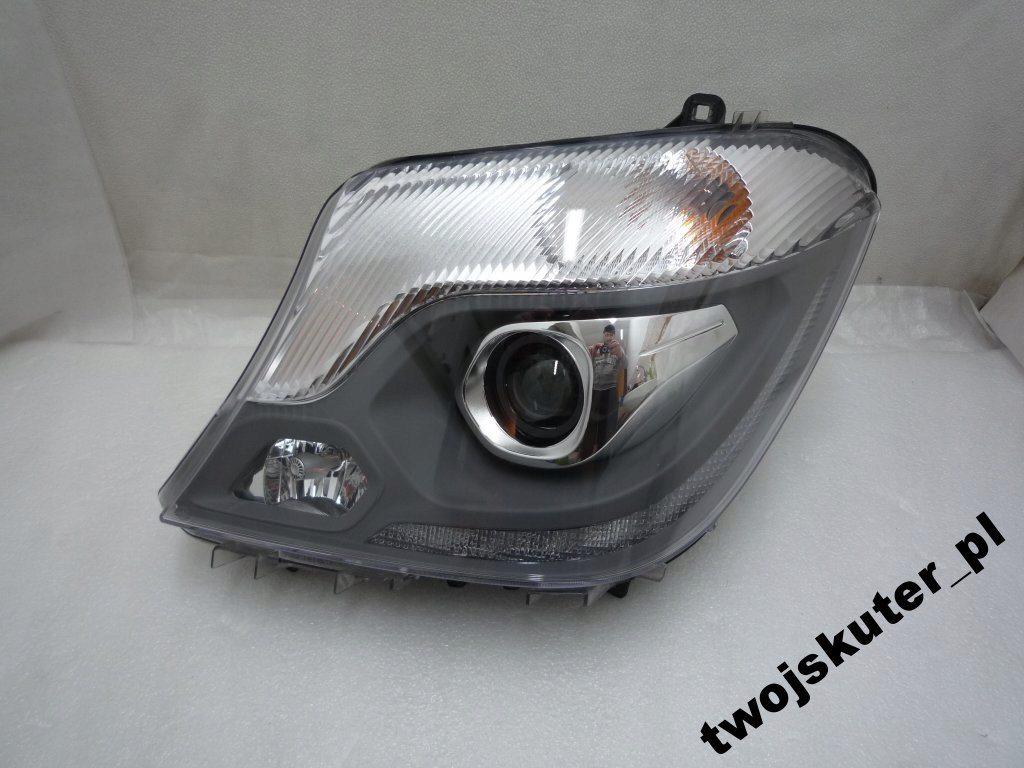 Lampa Lewa Mercedes Sprinter W906 Bi Xenon LED