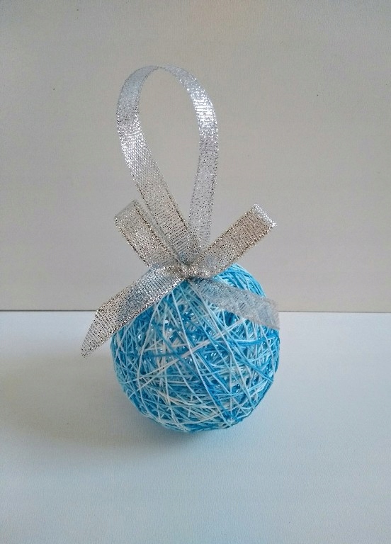 BOMBKI CHOINKOWE HANDMADE Z WEŁNY KOMPLET 6 SZTUK
