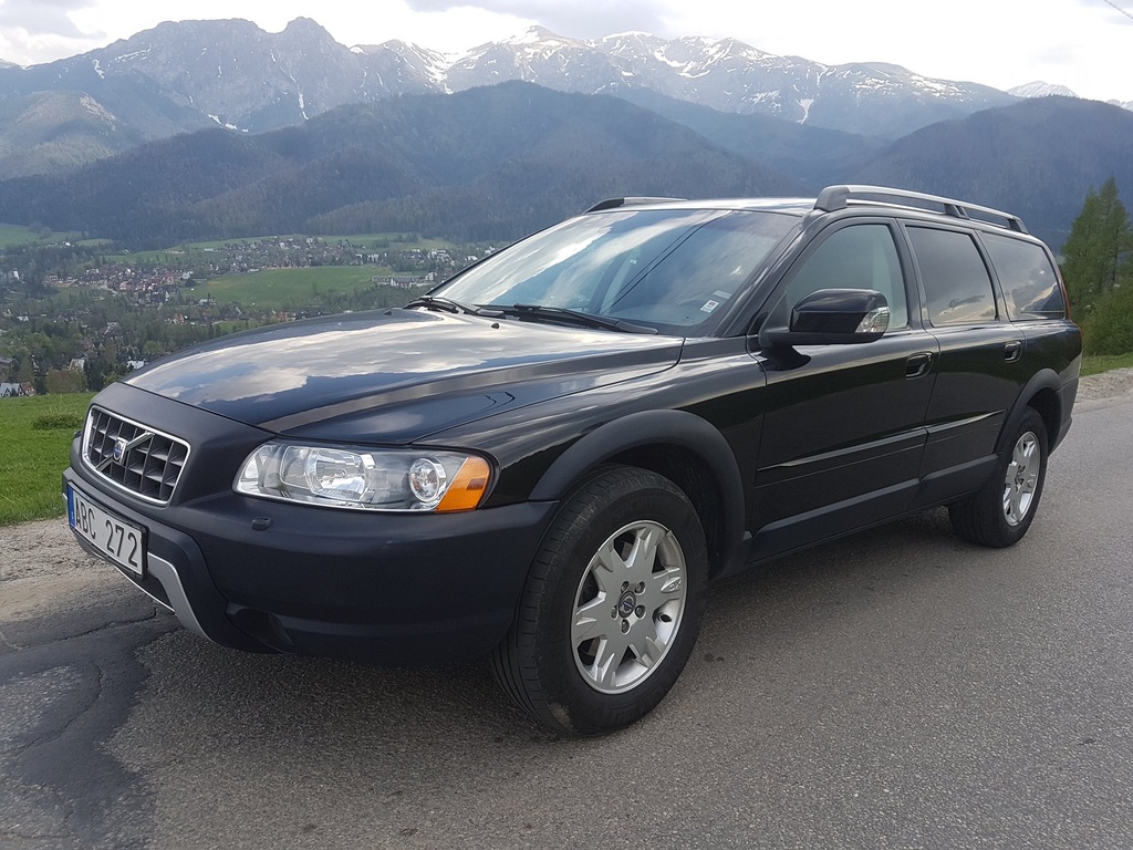 Volvo xc70 cross country