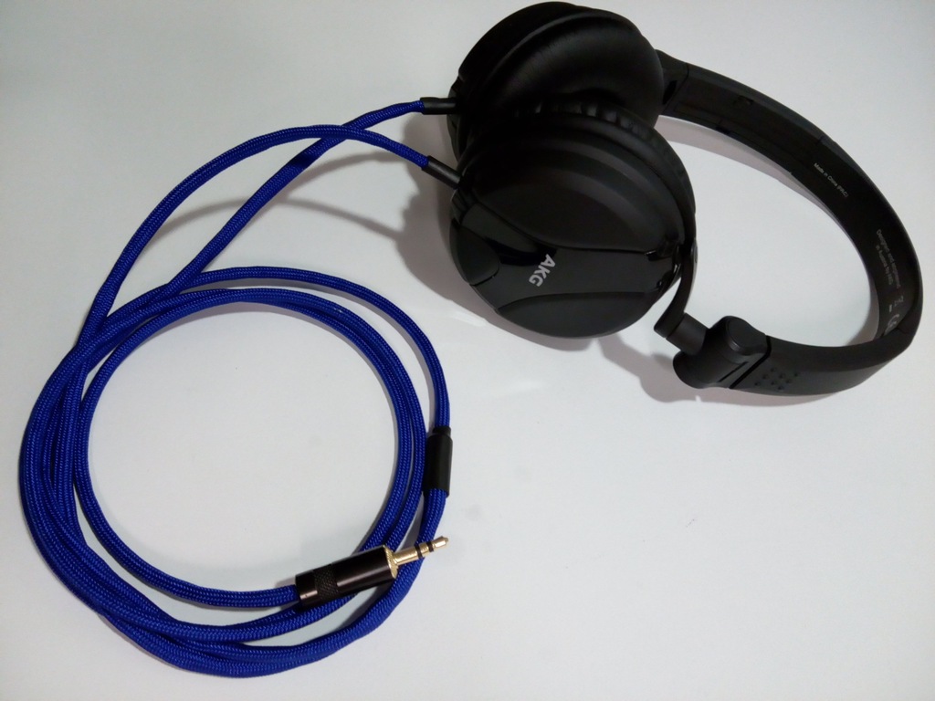 Słuchawki AKG K518 DJ czarne recabling