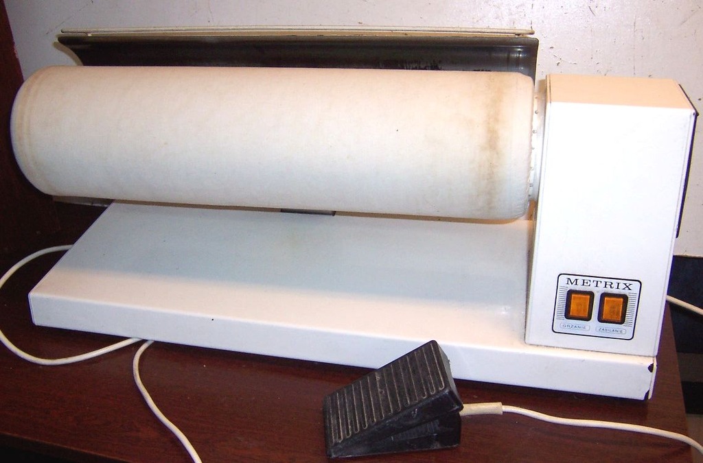 MAGIEL-PRASOWALNICA PREDOM-METRIX 1700W