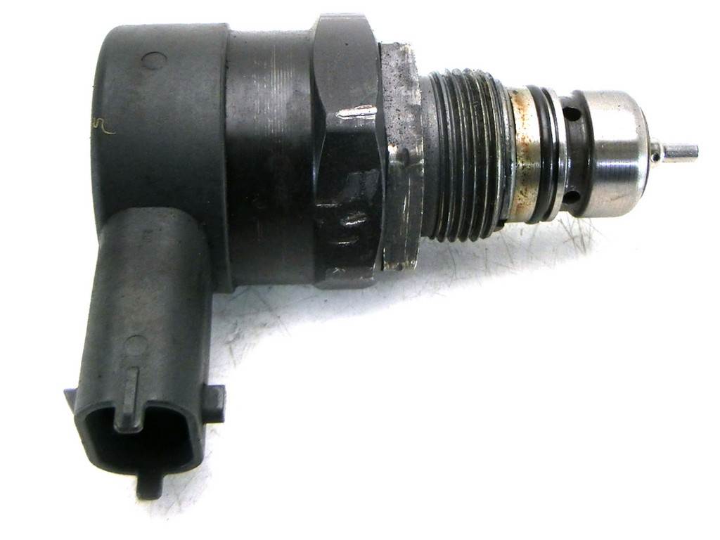 REGULATOR CIŚNIENIA PALIWA Vectra C 1.9CDTI 02-08