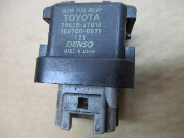 RAV4 II 00- PRZEKAŹNIK ŚWIEC ŻAROWYCH 28610-67010