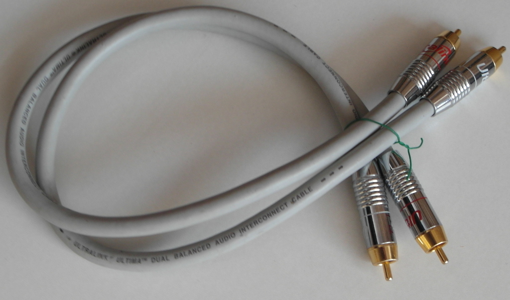ULTRALINK ULTIMA Dual Balance Audio Interconnect