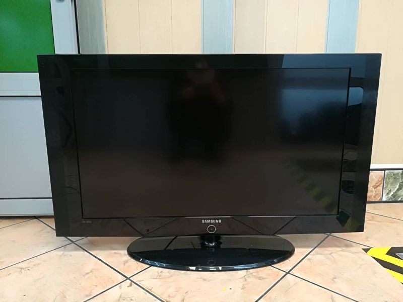 TV SAMSUNG LE40A330J1