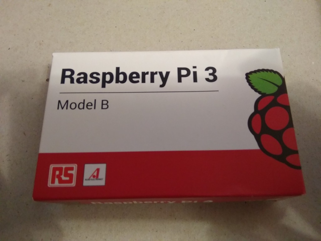 Raspberry Pi 3 Model B + zasilacz + karta 16GB