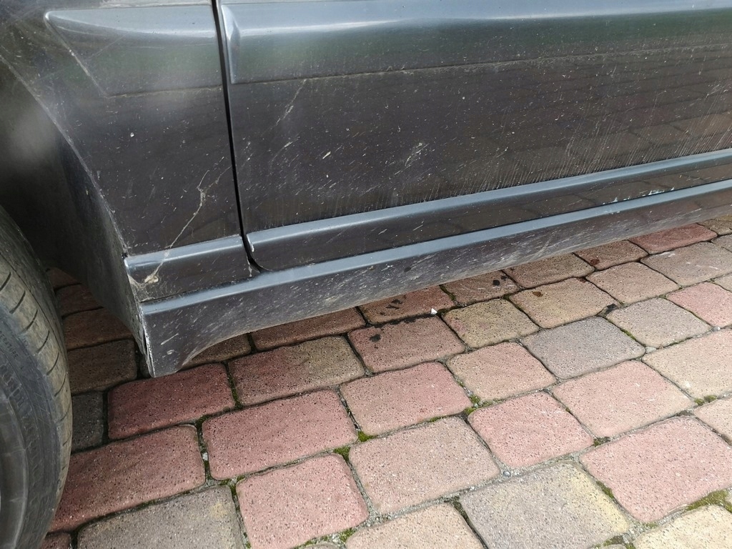 Progi nakładki progowe oryginał Audi A4 S4 B5 lift
