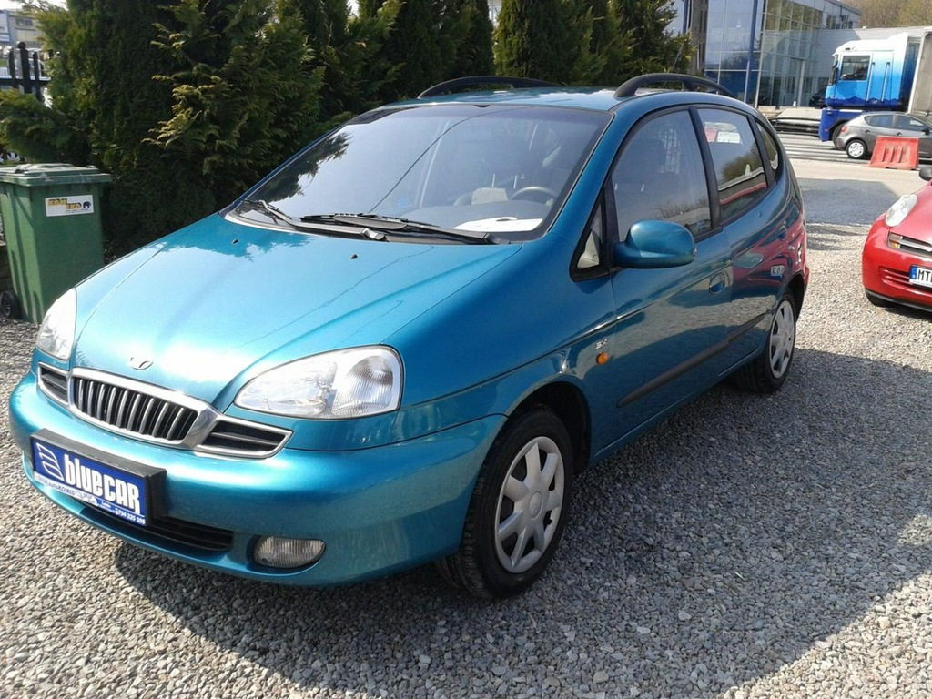 Машина daewoo rezzo