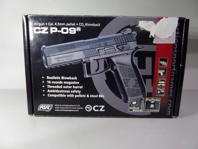 PISTOLET CZ P-09 REF. 17537 0073-0614 / PUD