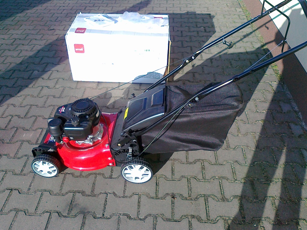 Kosiarka spalinowa MTD  SMART 42 PO 42cm