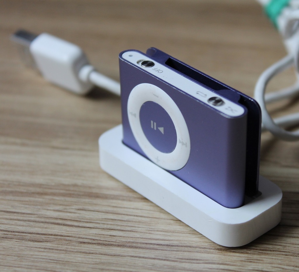 APPLE IPOD SHUFFLE 2 A1204 1GB + Ładowarka BCM
